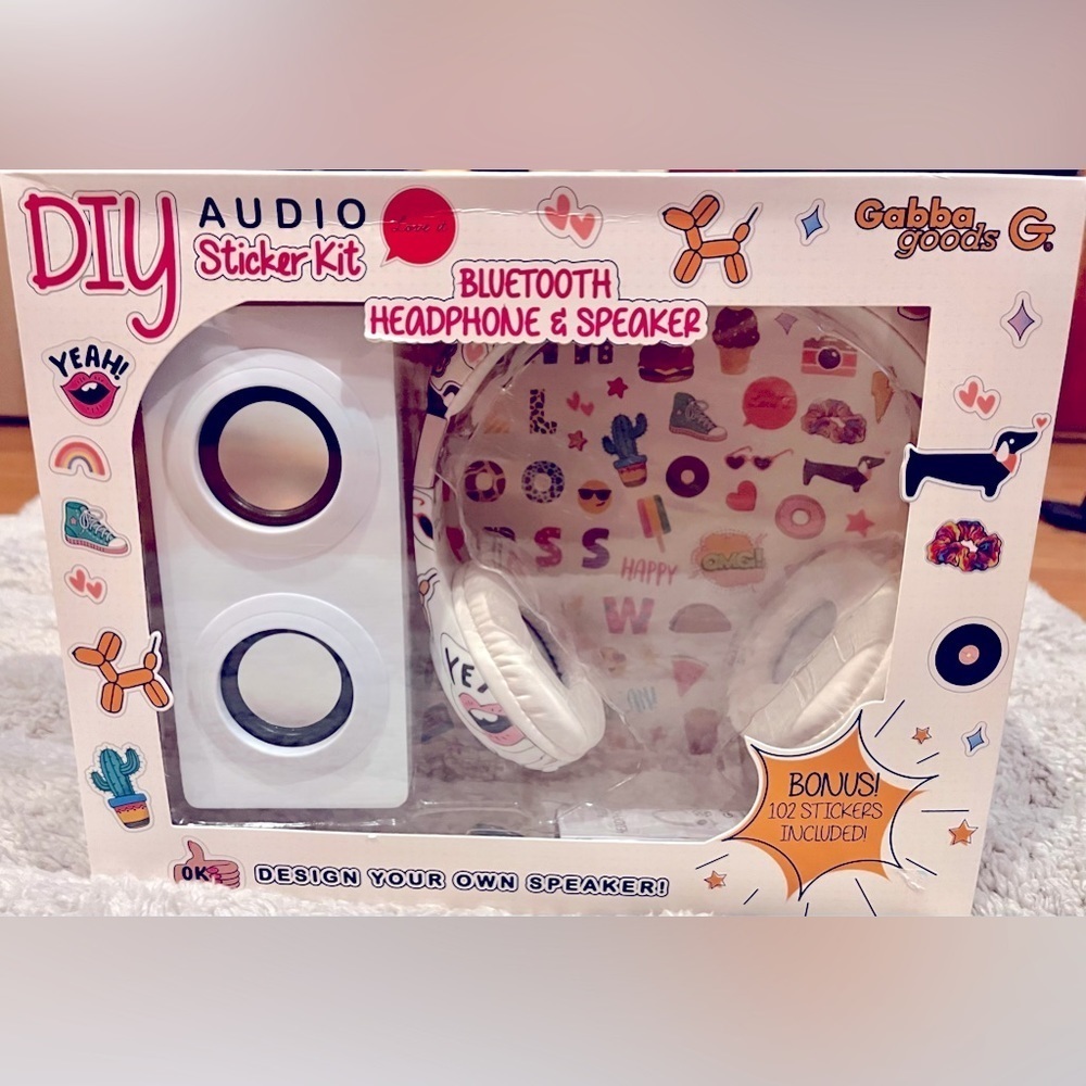 Bluetooth DIY Headphone & Speaker wi/ DIY Stickers. NEW Blue or White TOY SALE!‍
